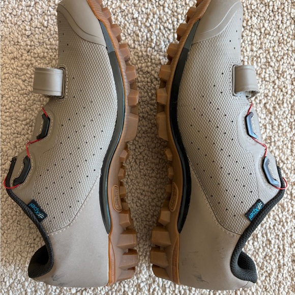 Specialized Recon 2.0 Shoes - Tan/Greige - Picture 3 of 5